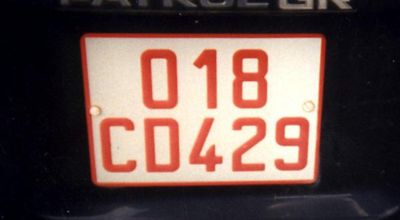 Matrícula diplomática 018, representando o país Bélgica