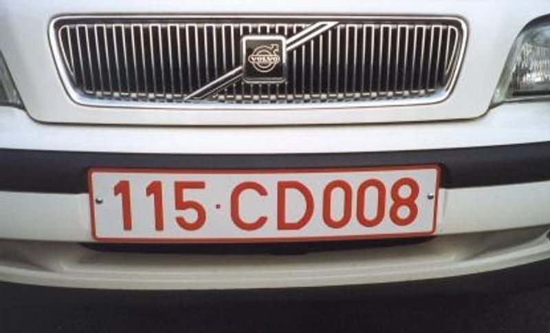 Matrícula diplomática 115