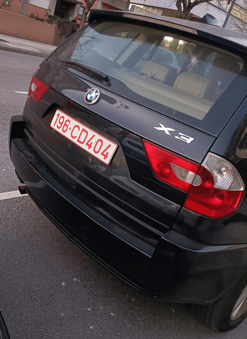 Matrícula diplomática 196, representando o país Timor-Leste
