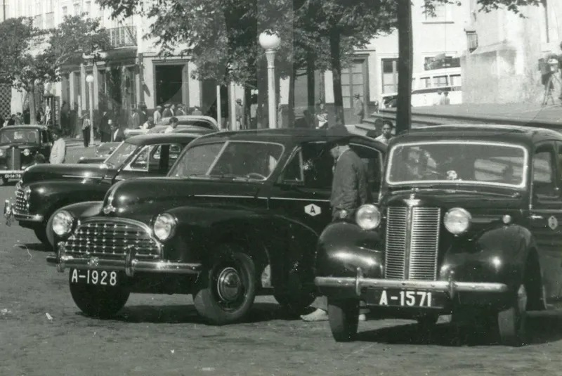 Taxi dos Açores, com matrícula de 1918